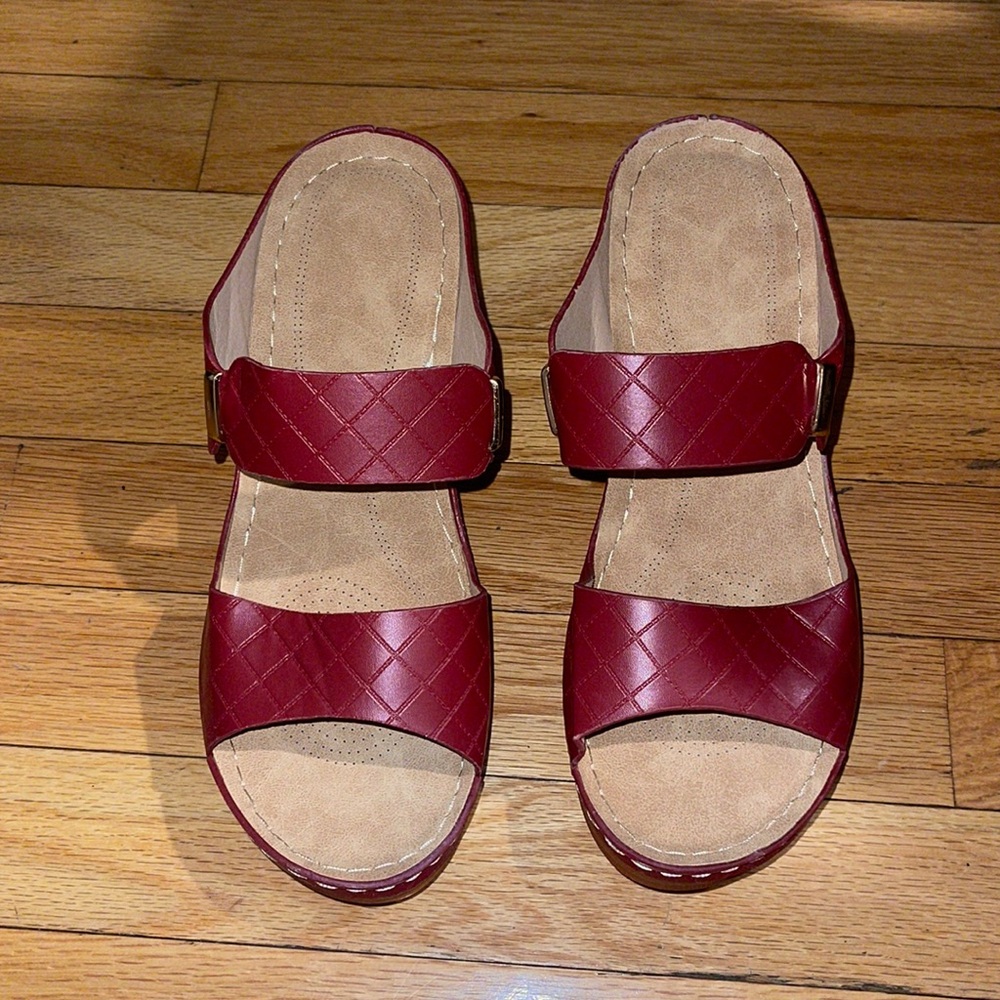 New Ladies Burgundy Strap Sandals